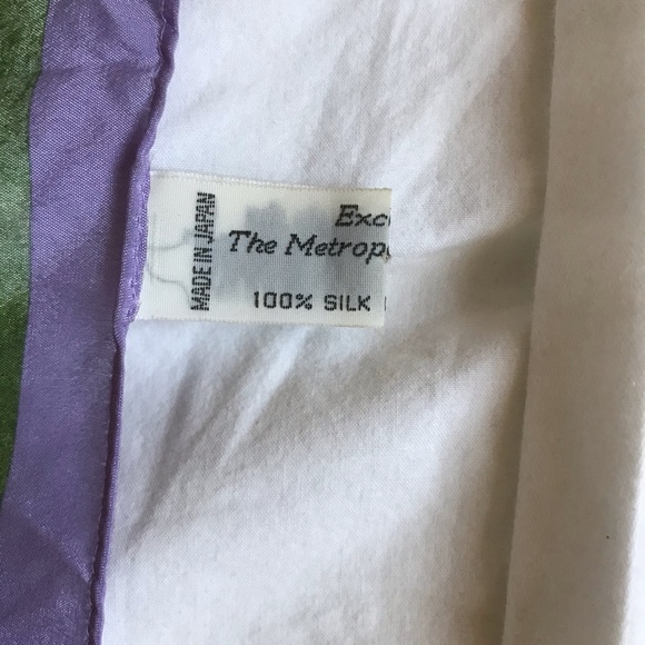 Adolf Dehn’s ‘Spring In New York’ Silk Scarf - Picture 6 of 10